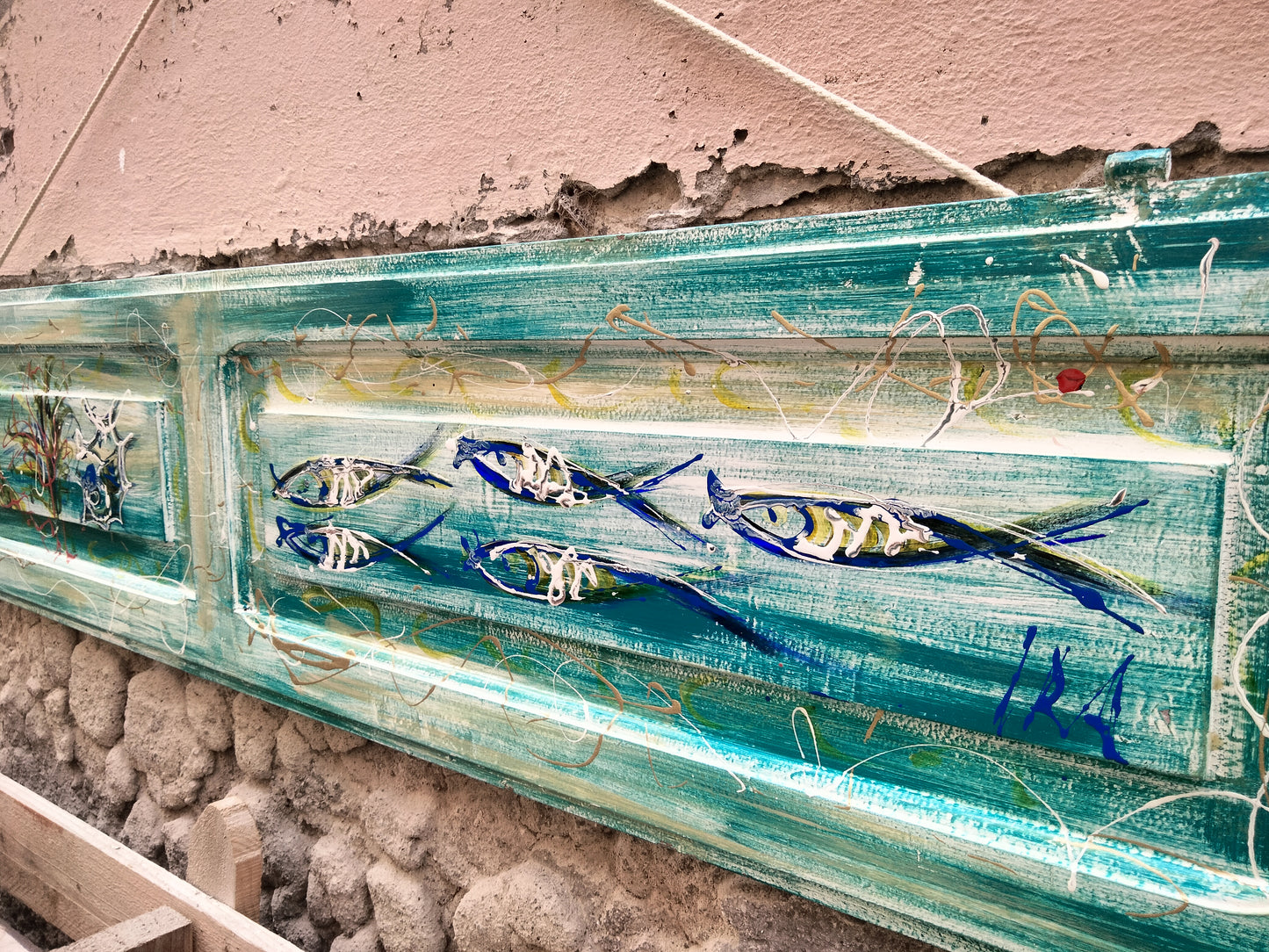 Porta antica in legno sostenibile tema marino fishes acquario